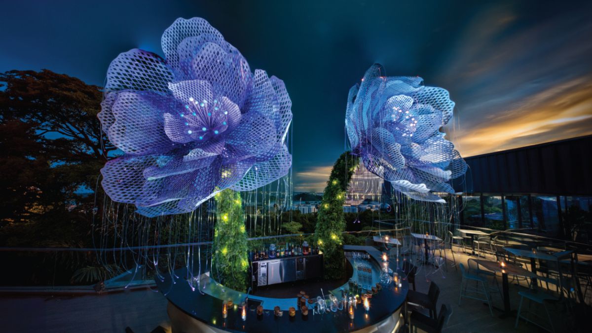 Mirabilis Bar delivers scenic views that make it one of the best rooftop restaurants in Singapore