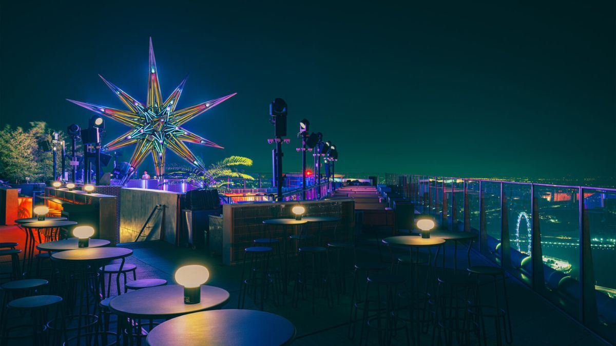NOVA: one of the highest rooftop bars in Singapore